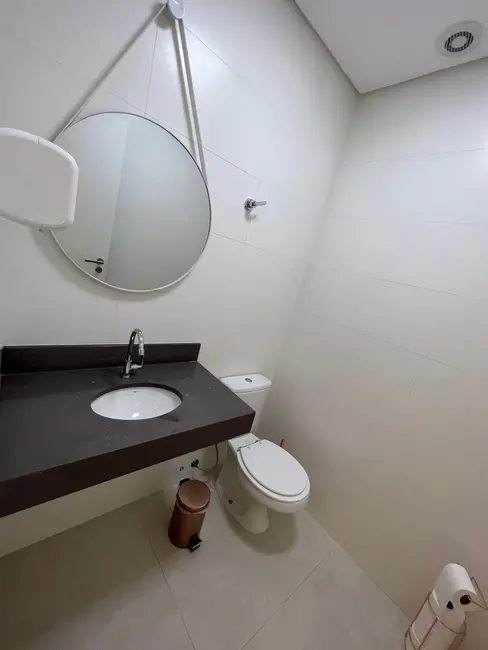Sala Comercial para alugar, 40m2 em Boqueirão, Praia Grande - SP - imagem 6 Foto 6 de Sala Comercial para alugar, 40m2 em Boqueirão, Praia Grande - SP
