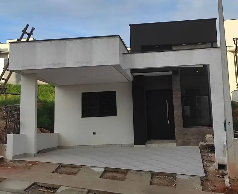 Casa de Condomínio com 3 quartos à venda, 122m2 em Horto Florestal, Sorocaba - SP - imagem 3 Foto 3 de Casa de Condomínio com 3 quartos à venda, 122m2 em Horto Florestal, Sorocaba - SP