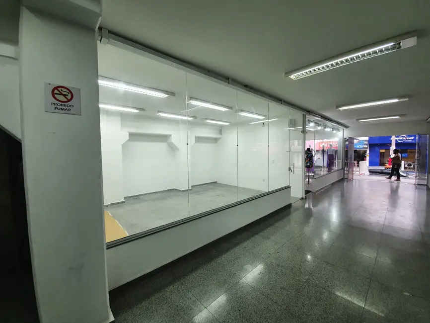 Sala Comercial para alugar, 1200m2 em Sao Jose Dos Campos - SP - imagem 4 Foto 4 de Sala Comercial para alugar, 1200m2 em Sao Jose Dos Campos - SP
