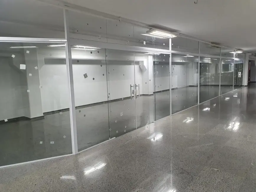 Sala Comercial para alugar, 1200m2 em Sao Jose Dos Campos - SP - imagem 5 Foto 5 de Sala Comercial para alugar, 1200m2 em Sao Jose Dos Campos - SP