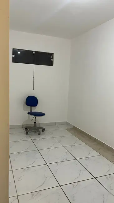 Casa com 3 quartos para alugar, 999m2 em Granja dos Cavaleiros, Macae - RJ - imagem 8 Foto 8 de Casa com 3 quartos para alugar, 999m2 em Granja dos Cavaleiros, Macae - RJ