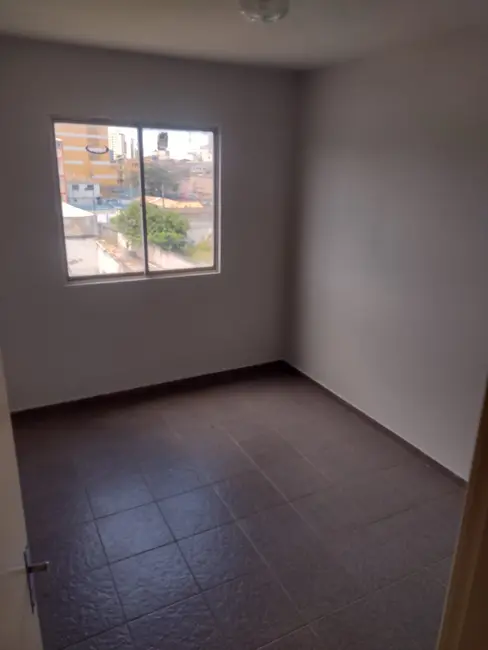 Apartamento com 2 quartos para alugar, 999m2 em Centro, Macae - RJ - imagem 6 Foto 6 de Apartamento com 2 quartos para alugar, 999m2 em Centro, Macae - RJ