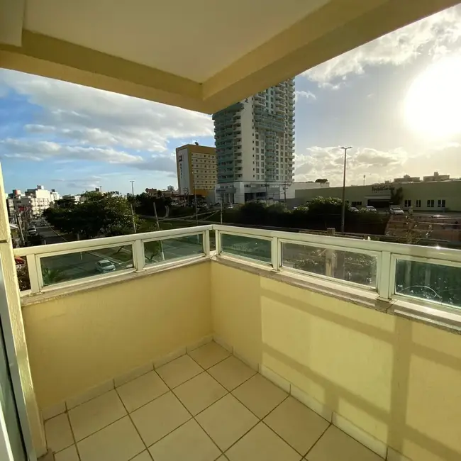 Apartamento com 2 quartos para alugar, 999m2 em Cavaleiros, Macae - RJ - imagem 4 Foto 4 de Apartamento com 2 quartos para alugar, 999m2 em Cavaleiros, Macae - RJ