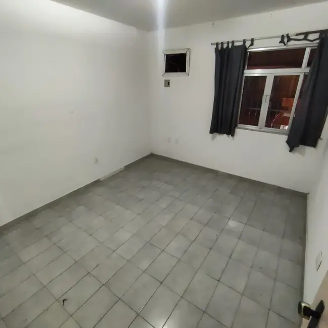 Apartamento com 2 quartos para alugar, 999m2 em Centro, Macae - RJ - imagem 5 Foto 5 de Apartamento com 2 quartos para alugar, 999m2 em Centro, Macae - RJ