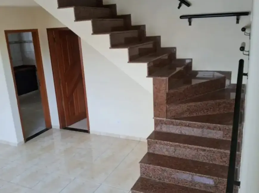 Casa de Condomínio com 3 quartos para alugar, 999m2 em Novo Horizonte, Macae - RJ - imagem 3 Foto 3 de Casa de Condomínio com 3 quartos para alugar, 999m2 em Novo Horizonte, Macae - RJ