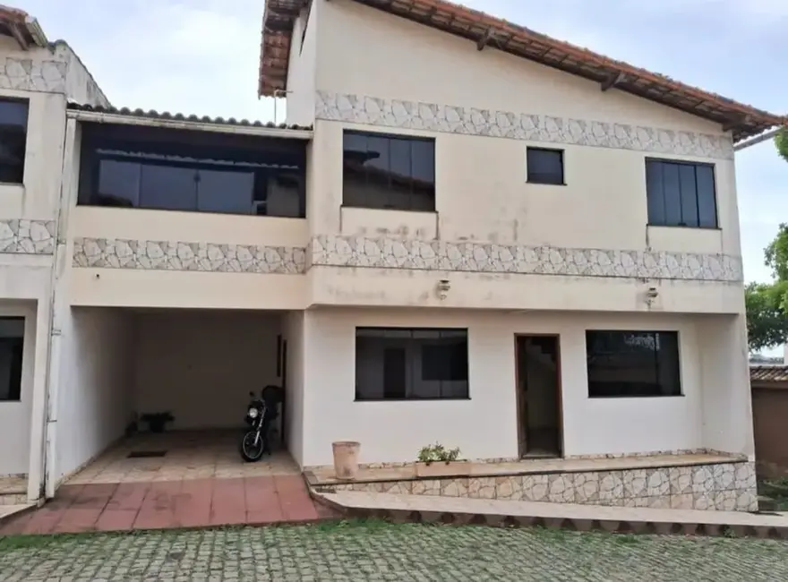 Foto 1 de Casa de Condomínio com 3 quartos para alugar, 999m2 em Novo Horizonte, Macae - RJ
