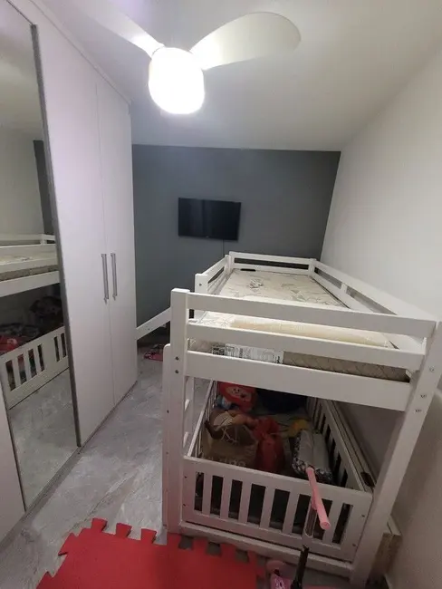 Sobrado com 2 quartos para alugar, 55m2 em Suíssa, Ribeirao Pires - SP - imagem 8 Foto 8 de Sobrado com 2 quartos para alugar, 55m2 em Suíssa, Ribeirao Pires - SP