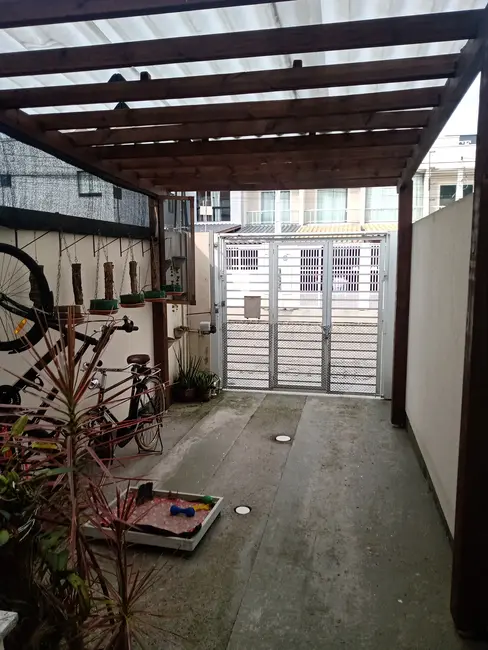 Sobrado com 2 quartos à venda, 68m2 em Camboriu - SC - imagem 9 Foto 9 de Sobrado com 2 quartos à venda, 68m2 em Camboriu - SC