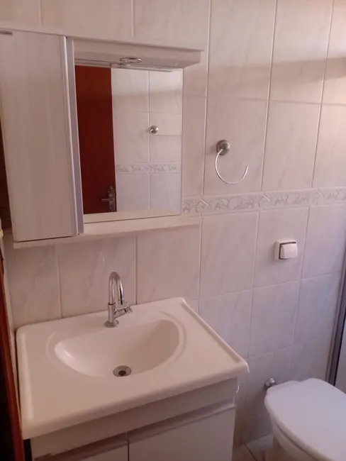 Foto 2 de Casa com 2 quartos para alugar, 150m2 em Vila Vendramini, Itapetininga - SP