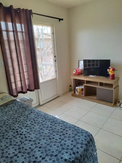 Casa de Condomínio com 2 quartos à venda, 130m2 em Valparaiso I - Etapa B, Valparaiso De Goias - GO - imagem 5 Foto 5 de Casa de Condomínio com 2 quartos à venda, 130m2 em Valparaiso I - Etapa B, Valparaiso De Goias - GO