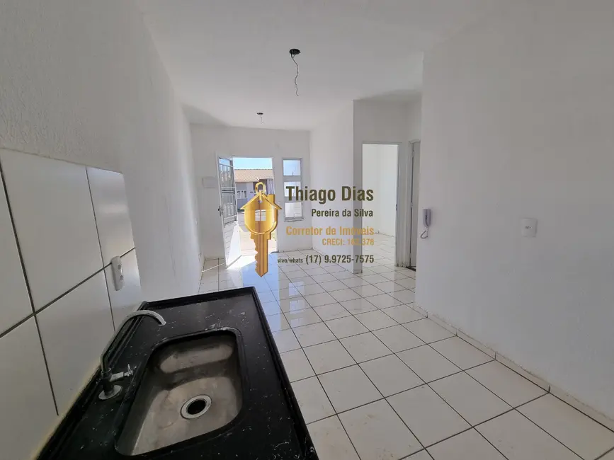 Casa com 2 quartos à venda, 40m2 em Vila América, Votuporanga - SP - imagem 3 Foto 3 de Casa com 2 quartos à venda, 40m2 em Vila América, Votuporanga - SP