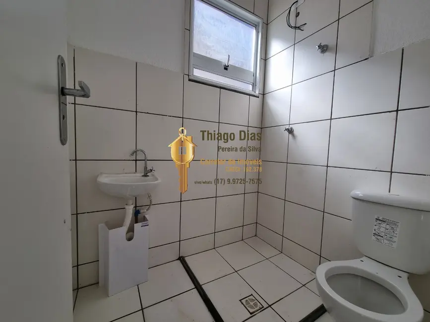 Casa com 2 quartos à venda, 40m2 em Vila América, Votuporanga - SP - imagem 9 Foto 9 de Casa com 2 quartos à venda, 40m2 em Vila América, Votuporanga - SP