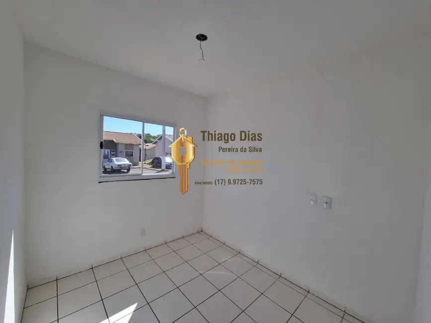 Casa com 2 quartos à venda, 40m2 em Vila América, Votuporanga - SP - imagem 6 Foto 6 de Casa com 2 quartos à venda, 40m2 em Vila América, Votuporanga - SP