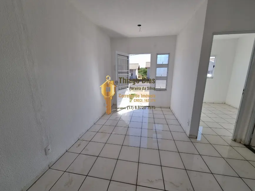 Casa com 2 quartos à venda, 40m2 em Vila América, Votuporanga - SP - imagem 4 Foto 4 de Casa com 2 quartos à venda, 40m2 em Vila América, Votuporanga - SP