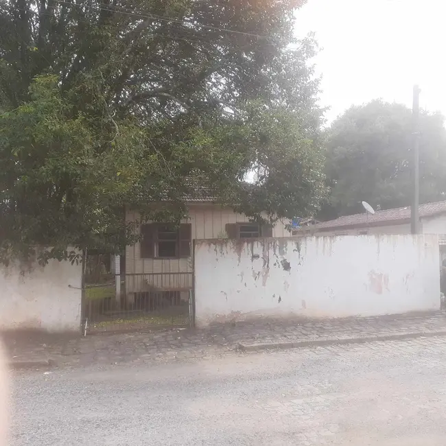 Foto 1 de Casa à venda, 642m2 em Centro, Piraquara - PR