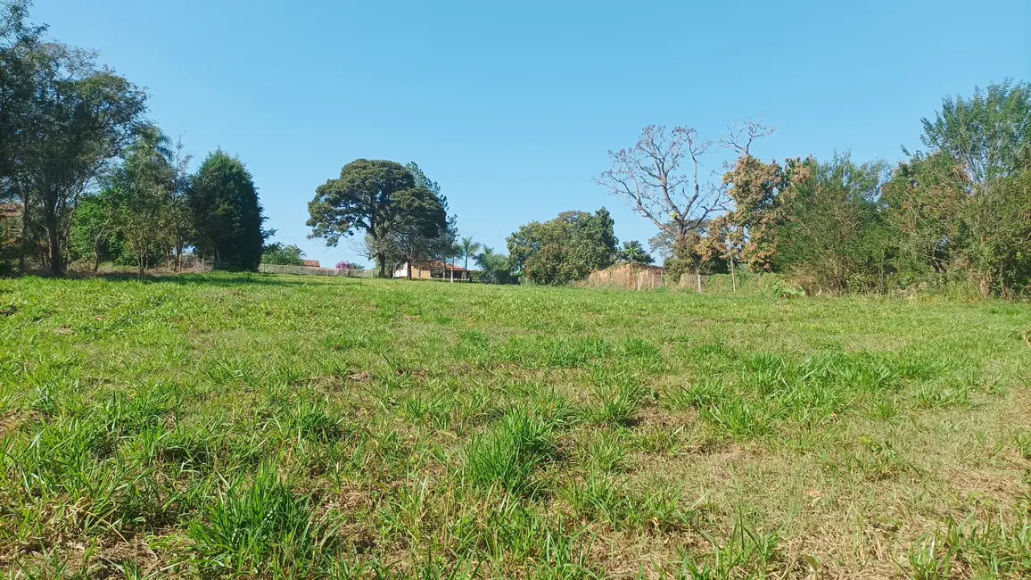 Foto 3 de Lote de Condomínio à venda, 3330m2 em Bofete - SP