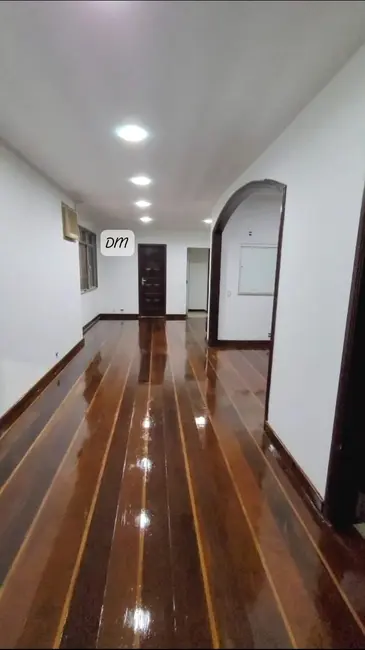 Apartamento com 3 quartos à venda, 146m2 em Méier, Rio De Janeiro - RJ - imagem 5 Foto 5 de Apartamento com 3 quartos à venda, 146m2 em Méier, Rio De Janeiro - RJ