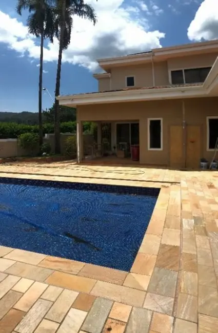 Casa com 5 quartos à venda, 375m2 em Centro, Espirito Santo Do Pinhal - SP - imagem 4 Foto 4 de Casa com 5 quartos à venda, 375m2 em Centro, Espirito Santo Do Pinhal - SP