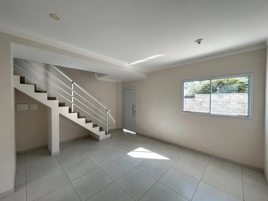 Foto 2 de Casa de Condomínio com 2 quartos à venda, 75m2 em Chácaras Fazenda Coelho, Hortolandia - SP