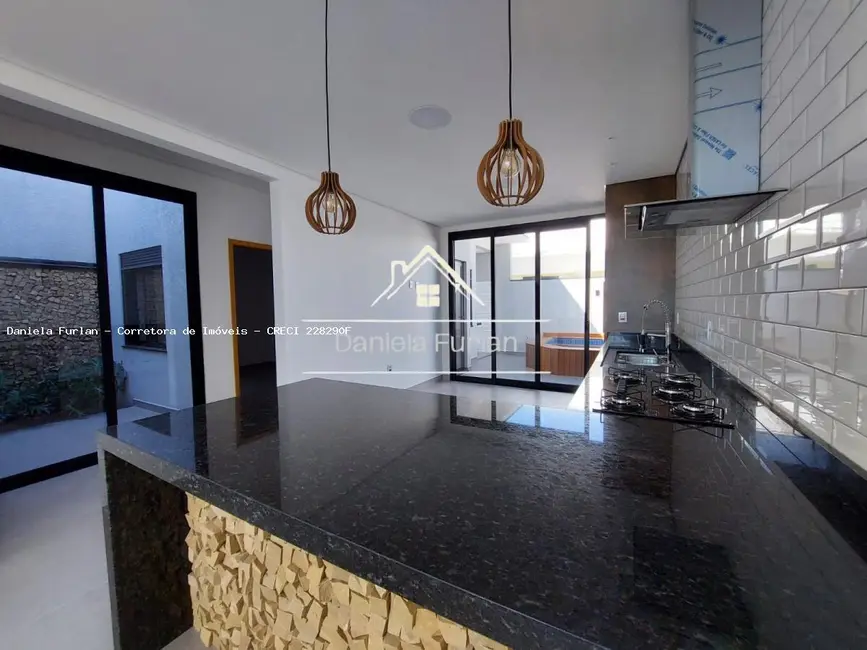 Casa de Condomínio com 3 quartos à venda, 110m2 em Cajuru do Sul, Sorocaba - SP - imagem 4 Foto 4 de Casa de Condomínio com 3 quartos à venda, 110m2 em Cajuru do Sul, Sorocaba - SP