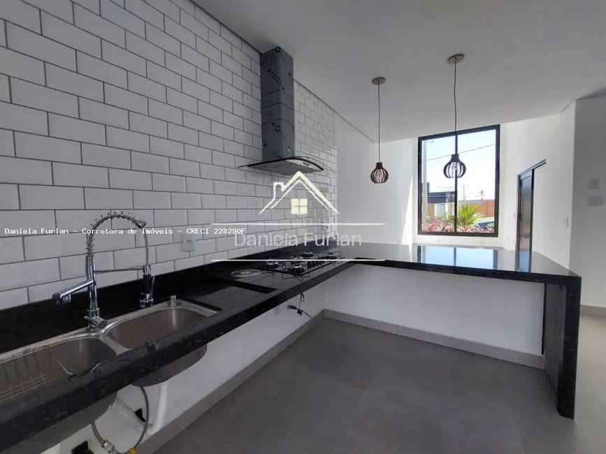Casa de Condomínio com 3 quartos à venda, 110m2 em Cajuru do Sul, Sorocaba - SP - imagem 5 Foto 5 de Casa de Condomínio com 3 quartos à venda, 110m2 em Cajuru do Sul, Sorocaba - SP