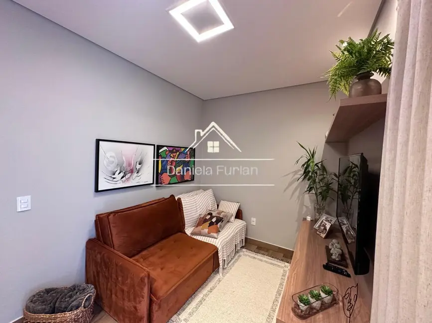 Casa de Condomínio com 3 quartos à venda, 118m2 em Cajuru do Sul, Sorocaba - SP - imagem 4 Foto 4 de Casa de Condomínio com 3 quartos à venda, 118m2 em Cajuru do Sul, Sorocaba - SP