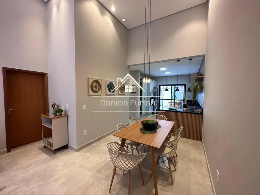 Casa de Condomínio com 3 quartos à venda, 118m2 em Cajuru do Sul, Sorocaba - SP - imagem 6 Foto 6 de Casa de Condomínio com 3 quartos à venda, 118m2 em Cajuru do Sul, Sorocaba - SP