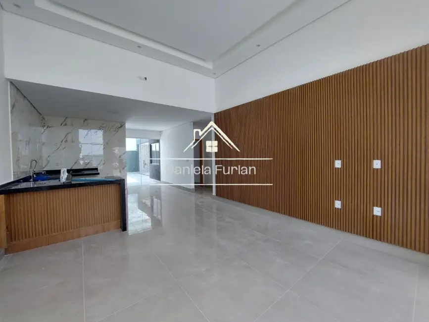 Casa de Condomínio com 3 quartos à venda, 115m2 em Cajuru do Sul, Sorocaba - SP - imagem 3 Foto 3 de Casa de Condomínio com 3 quartos à venda, 115m2 em Cajuru do Sul, Sorocaba - SP