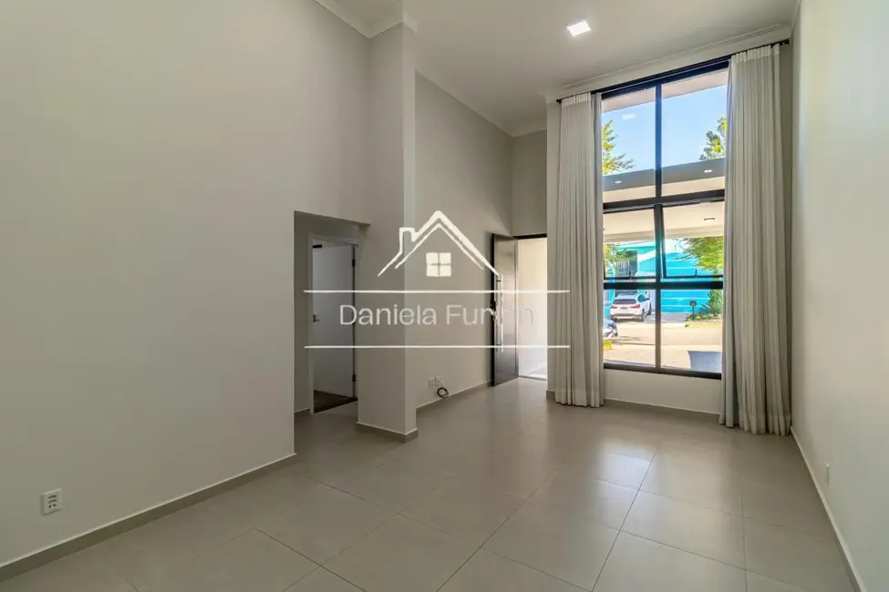 Casa de Condomínio com 3 quartos à venda, 107m2 em Cajuru do Sul, Sorocaba - SP - imagem 5 Foto 5 de Casa de Condomínio com 3 quartos à venda, 107m2 em Cajuru do Sul, Sorocaba - SP