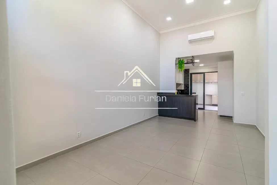 Casa de Condomínio com 3 quartos à venda, 107m2 em Cajuru do Sul, Sorocaba - SP - imagem 4 Foto 4 de Casa de Condomínio com 3 quartos à venda, 107m2 em Cajuru do Sul, Sorocaba - SP