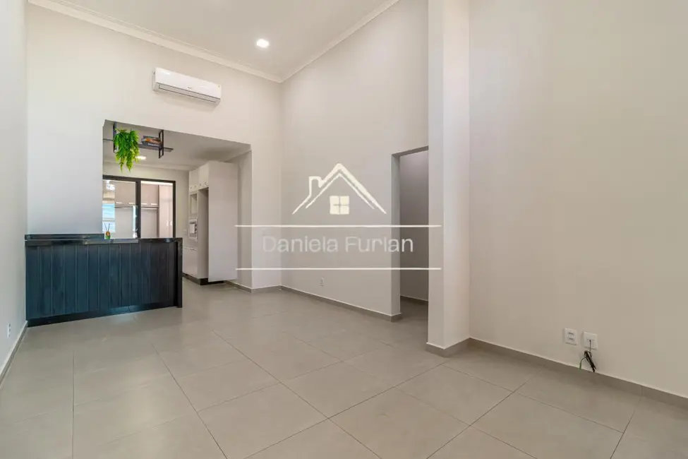 Casa de Condomínio com 3 quartos à venda, 107m2 em Cajuru do Sul, Sorocaba - SP - imagem 3 Foto 3 de Casa de Condomínio com 3 quartos à venda, 107m2 em Cajuru do Sul, Sorocaba - SP
