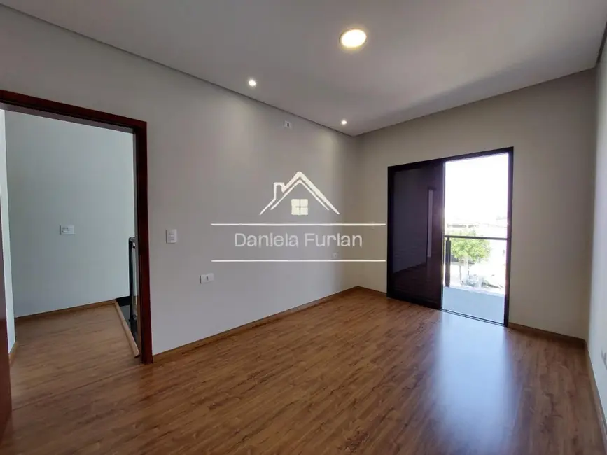 Casa de Condomínio com 3 quartos à venda, 153m2 em Cajuru do Sul, Sorocaba - SP - imagem 9 Foto 9 de Casa de Condomínio com 3 quartos à venda, 153m2 em Cajuru do Sul, Sorocaba - SP