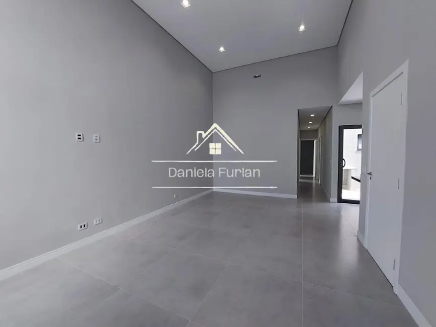 Casa de Condomínio com 3 quartos à venda, 107m2 em Cajuru do Sul, Sorocaba - SP - imagem 6 Foto 6 de Casa de Condomínio com 3 quartos à venda, 107m2 em Cajuru do Sul, Sorocaba - SP