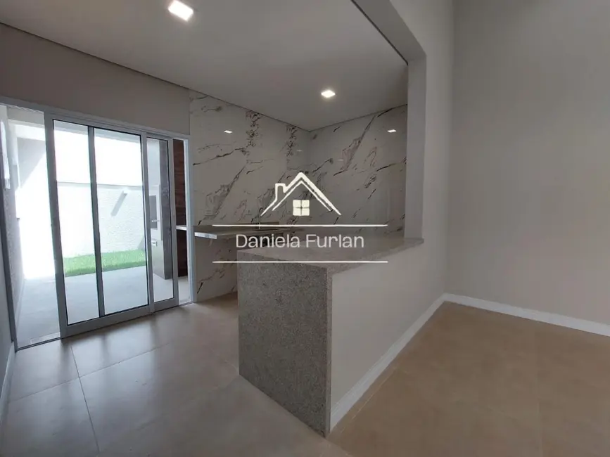 Foto 1 de Casa de Condomínio com 3 quartos à venda, 107m2 em Cajuru do Sul, Sorocaba - SP