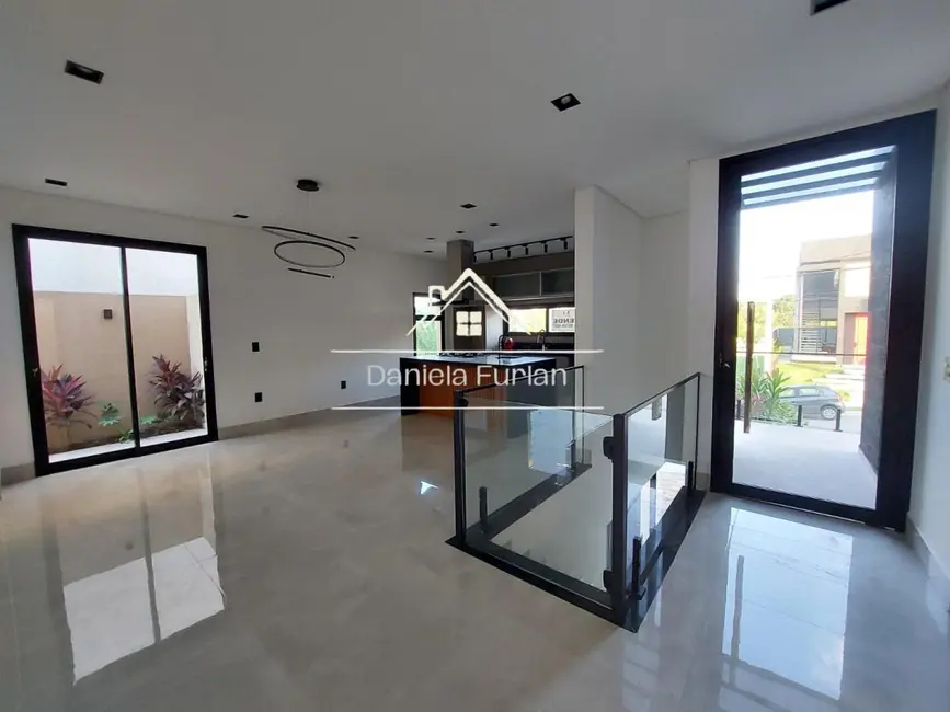 Foto 2 de Casa de Condomínio com 3 quartos à venda, 317m2 em Green Valley, Votorantim - SP
