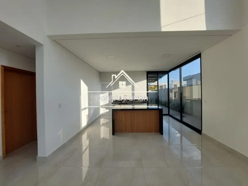 Foto 5 de Casa de Condomínio com 3 quartos à venda, 170m2 em Green Valley, Votorantim - SP