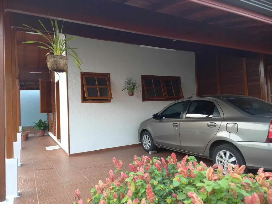 Casa com 3 quartos à venda, 360m2 em Jardim Chico Piscina, Mococa - SP - imagem 7 Foto 7 de Casa com 3 quartos à venda, 360m2 em Jardim Chico Piscina, Mococa - SP