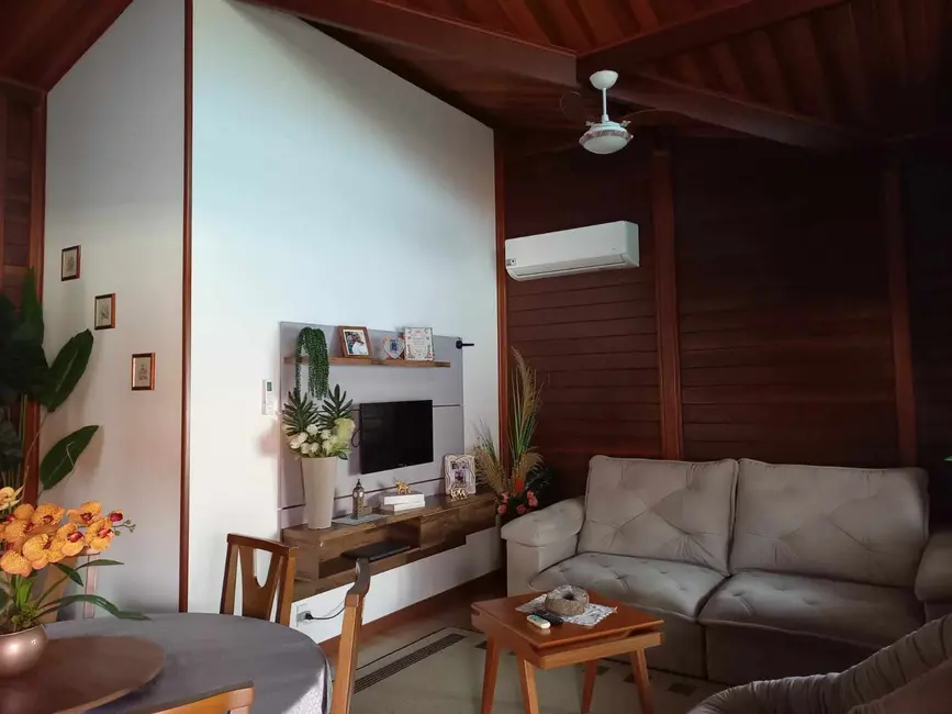 Casa com 3 quartos à venda, 360m2 em Jardim Chico Piscina, Mococa - SP - imagem 9 Foto 9 de Casa com 3 quartos à venda, 360m2 em Jardim Chico Piscina, Mococa - SP