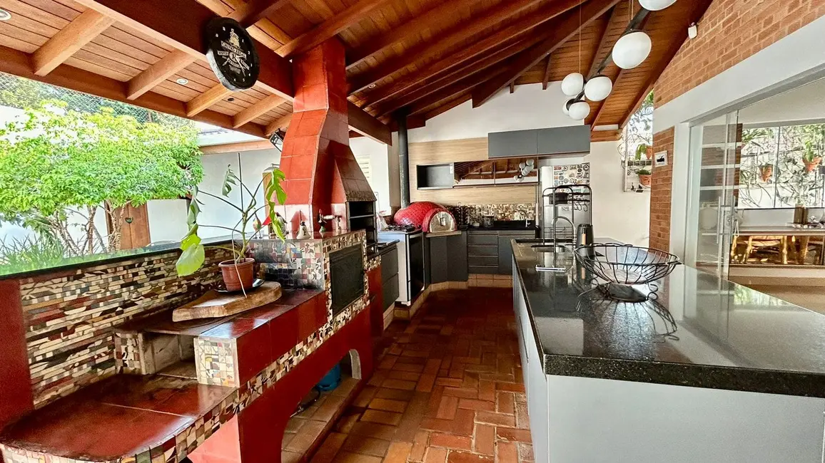 Casa com 3 quartos à venda, 360m2 em Jardim Morro Azul, Mococa - SP - imagem 3 Foto 3 de Casa com 3 quartos à venda, 360m2 em Jardim Morro Azul, Mococa - SP