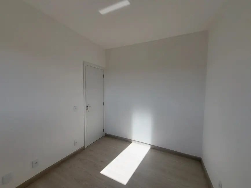 Apartamento com 2 quartos para alugar, 56m2 em Vila Helena, Sorocaba - SP - imagem 9 Foto 9 de Apartamento com 2 quartos para alugar, 56m2 em Vila Helena, Sorocaba - SP