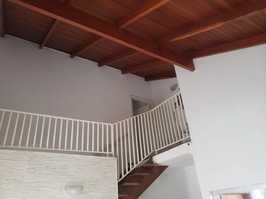 Casa com 3 quartos à venda, 211m2 em Parque Residencial Potiguara, Itu - SP - imagem 7 Foto 7 de Casa com 3 quartos à venda, 211m2 em Parque Residencial Potiguara, Itu - SP