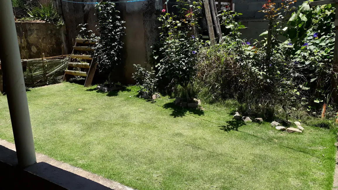 Casa com 2 quartos à venda, 330m2 em Centro, Paraibuna - SP - imagem 6 Foto 6 de Casa com 2 quartos à venda, 330m2 em Centro, Paraibuna - SP