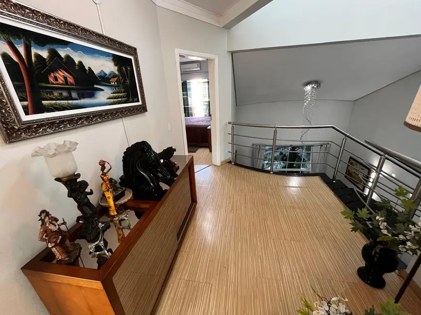 Foto 5 de Casa de Condomínio com 3 quartos à venda, 305m2 em Jardim Flamboyant, Hortolandia - SP