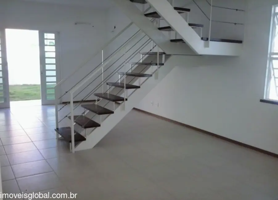 Casa de Condomínio à venda, 181m2 em Manaus - AM - imagem 1 Foto 1 de Casa de Condomínio à venda, 181m2 em Manaus - AM