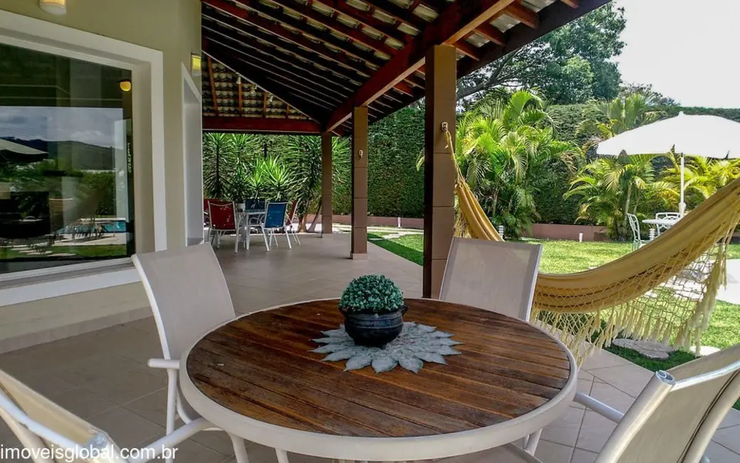 Foto 3 de Casa de Condomínio com 5 quartos à venda, 390m2 em Capela do Barreiro, Itatiba - SP