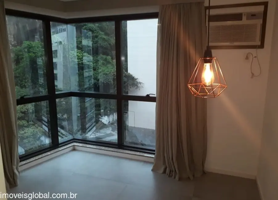 Foto 3 de Apartamento com 1 quarto à venda, 60m2 em Copacabana, Rio De Janeiro - RJ