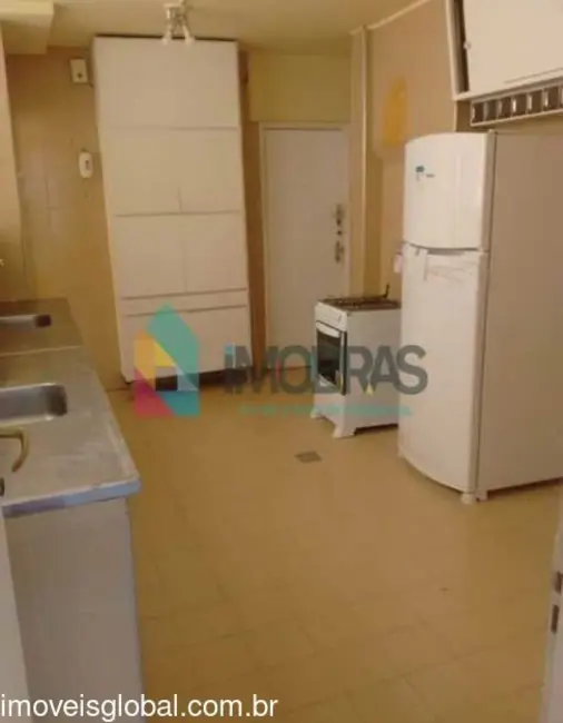 Apartamento com 3 quartos à venda, 150m2 em Copacabana, Rio De Janeiro - RJ - imagem 5 Foto 5 de Apartamento com 3 quartos à venda, 150m2 em Copacabana, Rio De Janeiro - RJ