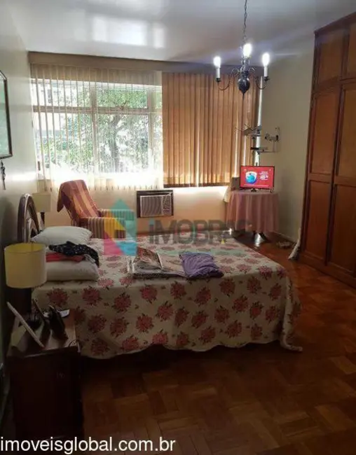 Apartamento com 4 quartos à venda, 210m2 em Copacabana, Rio De Janeiro - RJ - imagem 7 Foto 7 de Apartamento com 4 quartos à venda, 210m2 em Copacabana, Rio De Janeiro - RJ