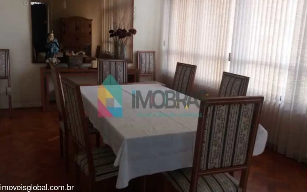 Apartamento com 4 quartos à venda, 240m2 em Copacabana, Rio De Janeiro - RJ - imagem 4 Foto 4 de Apartamento com 4 quartos à venda, 240m2 em Copacabana, Rio De Janeiro - RJ