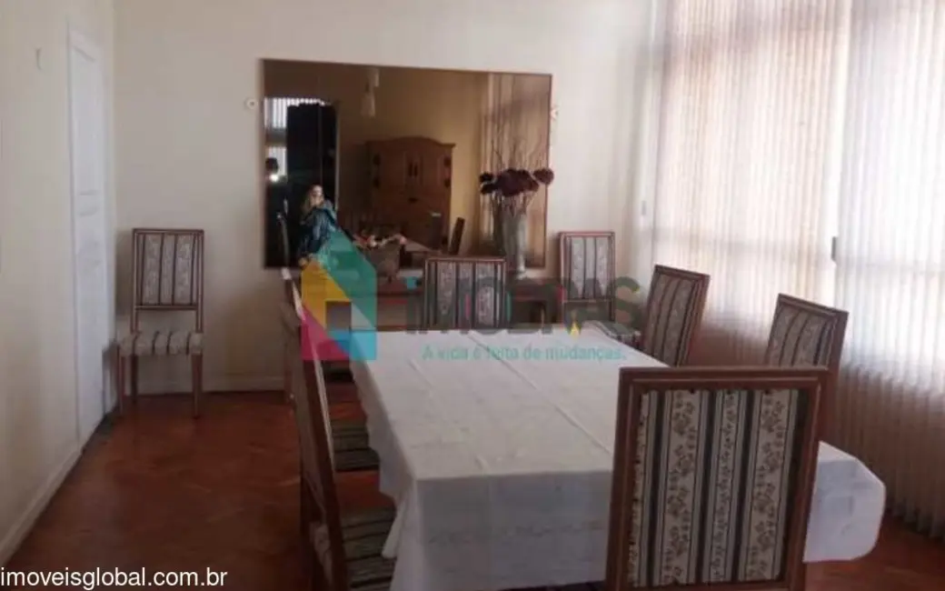 Foto 1 de Apartamento com 4 quartos à venda, 240m2 em Copacabana, Rio De Janeiro - RJ